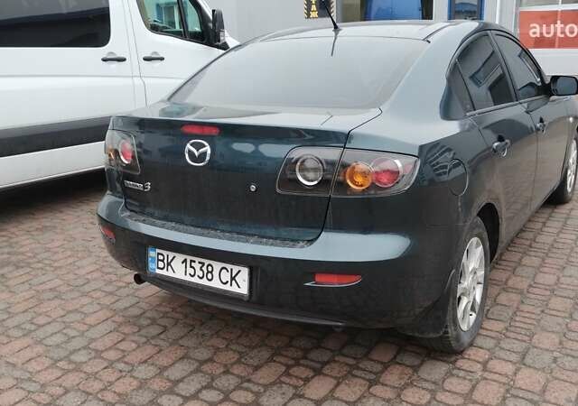 Зелений Мазда 3, об'ємом двигуна 1.6 л та пробігом 292 тис. км за 6000 $, фото 8 на Automoto.ua
