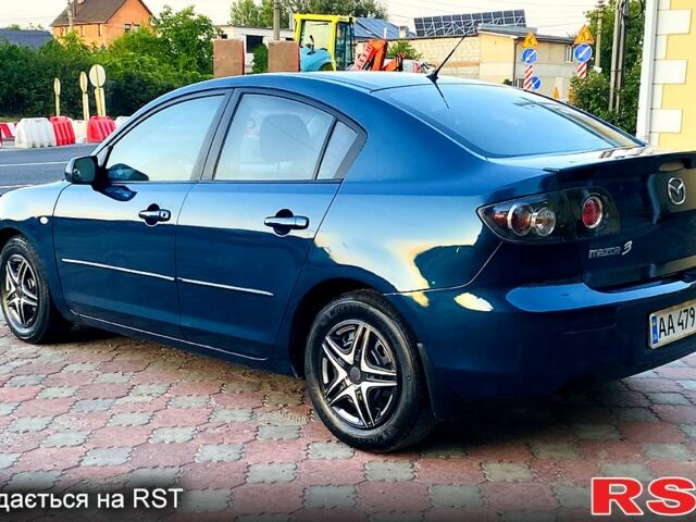 Зелений Мазда 3, об'ємом двигуна 1.6 л та пробігом 300 тис. км за 4950 $, фото 5 на Automoto.ua