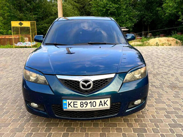 Зелений Мазда 3, об'ємом двигуна 1.6 л та пробігом 202 тис. км за 4900 $, фото 1 на Automoto.ua