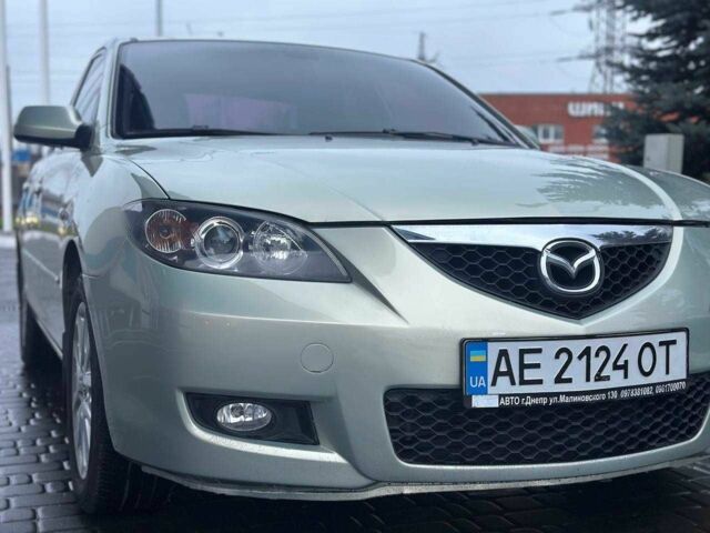 Зеленый Мазда 3, объемом двигателя 1.6 л и пробегом 238 тыс. км за 5200 $, фото 3 на Automoto.ua