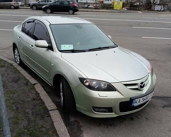 Зеленый Мазда 3, объемом двигателя 1.6 л и пробегом 230 тыс. км за 5700 $, фото 2 на Automoto.ua