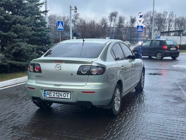 Зеленый Мазда 3, объемом двигателя 1.6 л и пробегом 238 тыс. км за 5200 $, фото 4 на Automoto.ua