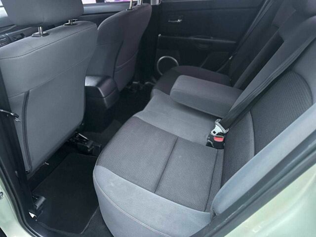 Зеленый Мазда 3, объемом двигателя 1.6 л и пробегом 238 тыс. км за 5200 $, фото 7 на Automoto.ua