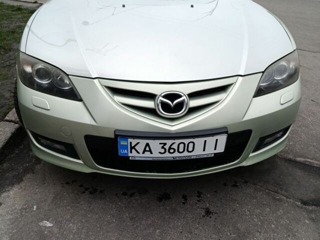 Зеленый Мазда 3, объемом двигателя 1.6 л и пробегом 230 тыс. км за 5700 $, фото 5 на Automoto.ua