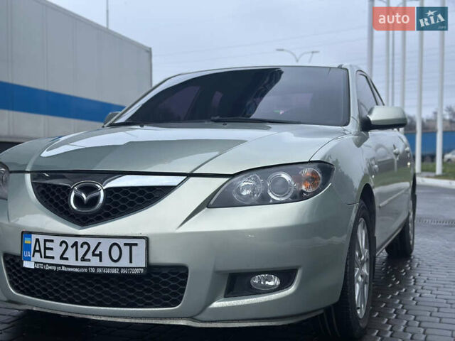 Зеленый Мазда 3, объемом двигателя 1.6 л и пробегом 238 тыс. км за 5200 $, фото 2 на Automoto.ua