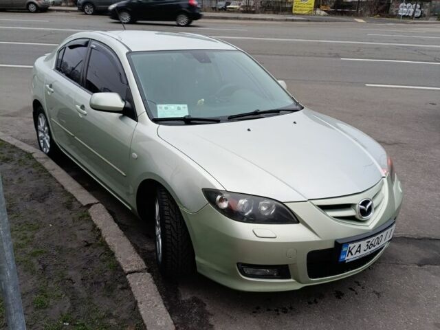 Зеленый Мазда 3, объемом двигателя 1.6 л и пробегом 230 тыс. км за 5700 $, фото 3 на Automoto.ua