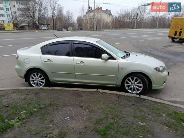 Зеленый Мазда 3, объемом двигателя 1.6 л и пробегом 230 тыс. км за 5700 $, фото 7 на Automoto.ua