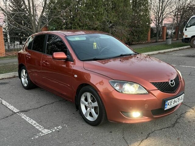 Оранжевый Мазда 3, объемом двигателя 1.6 л и пробегом 181 тыс. км за 4600 $, фото 2 на Automoto.ua