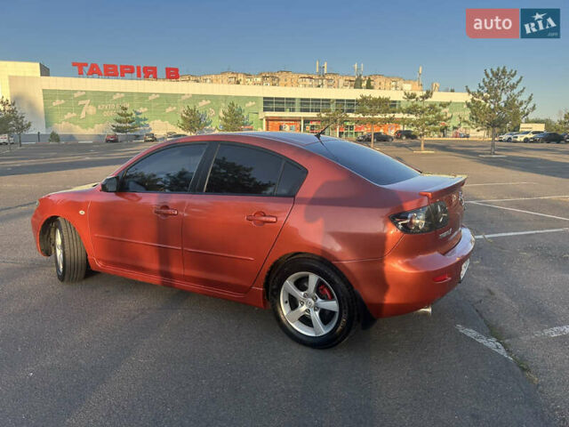 Помаранчевий Мазда 3, об'ємом двигуна 1.6 л та пробігом 211 тис. км за 5700 $, фото 4 на Automoto.ua