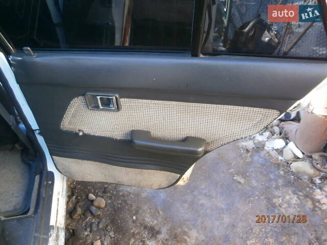 Белый Мазда 323, объемом двигателя 1.5 л и пробегом 333 тыс. км за 300 $, фото 33 на Automoto.ua