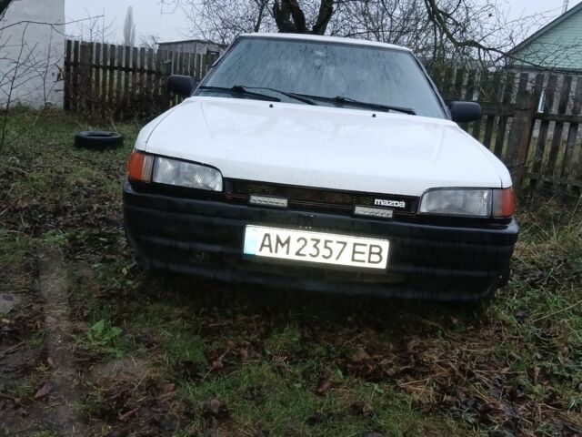 Білий Мазда 323, об'ємом двигуна 1.3 л та пробігом 500 тис. км за 715 $, фото 23 на Automoto.ua