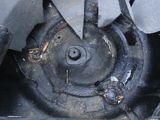 Білий Мазда 323, об'ємом двигуна 1.3 л та пробігом 500 тис. км за 715 $, фото 22 на Automoto.ua