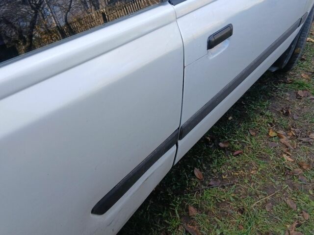 Білий Мазда 323, об'ємом двигуна 1.3 л та пробігом 500 тис. км за 715 $, фото 18 на Automoto.ua