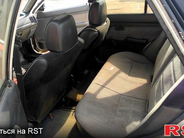 Белый Мазда 323, объемом двигателя 1.3 л и пробегом 888 тыс. км за 800 $, фото 4 на Automoto.ua