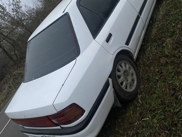 Белый Мазда 323, объемом двигателя 1.6 л и пробегом 999 тыс. км за 1000 $, фото 3 на Automoto.ua