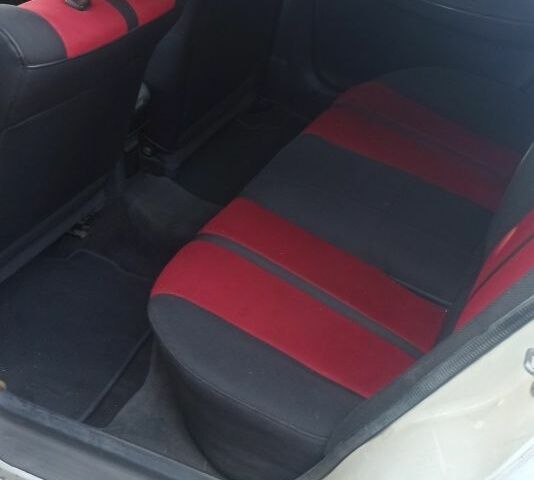 Белый Мазда 323, объемом двигателя 0 л и пробегом 485 тыс. км за 2200 $, фото 3 на Automoto.ua