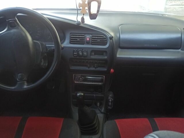 Белый Мазда 323, объемом двигателя 0 л и пробегом 485 тыс. км за 2200 $, фото 4 на Automoto.ua