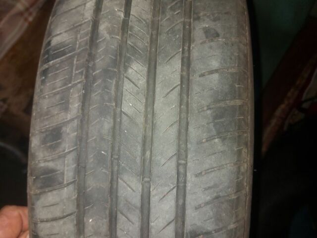 Белый Мазда 323, объемом двигателя 1.5 л и пробегом 330 тыс. км за 1850 $, фото 2 на Automoto.ua