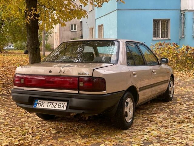 Бежевий Мазда 323, об'ємом двигуна 1.6 л та пробігом 400 тис. км за 899 $, фото 5 на Automoto.ua