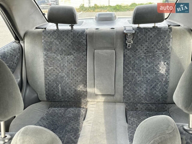 Бежевый Мазда 323, объемом двигателя 1.84 л и пробегом 512 тыс. км за 2029 $, фото 14 на Automoto.ua