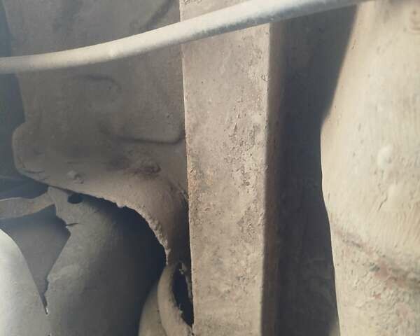 Черный Мазда 323, объемом двигателя 1.49 л и пробегом 319 тыс. км за 2400 $, фото 11 на Automoto.ua