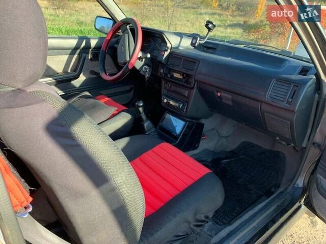 Коричневый Мазда 323, объемом двигателя 1.3 л и пробегом 475 тыс. км за 1300 $, фото 13 на Automoto.ua