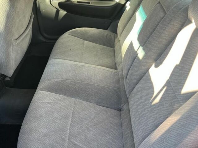 Коричневый Мазда 323, объемом двигателя 1.6 л и пробегом 199 тыс. км за 2400 $, фото 6 на Automoto.ua