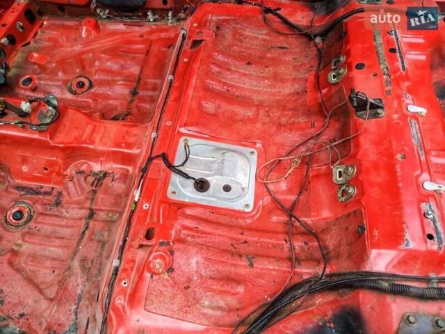 Красный Мазда 323, объемом двигателя 1.3 л и пробегом 250 тыс. км за 1200 $, фото 19 на Automoto.ua