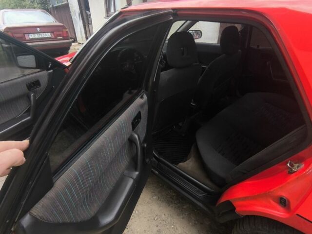 Красный Мазда 323, объемом двигателя 1 л и пробегом 317 тыс. км за 1100 $, фото 13 на Automoto.ua