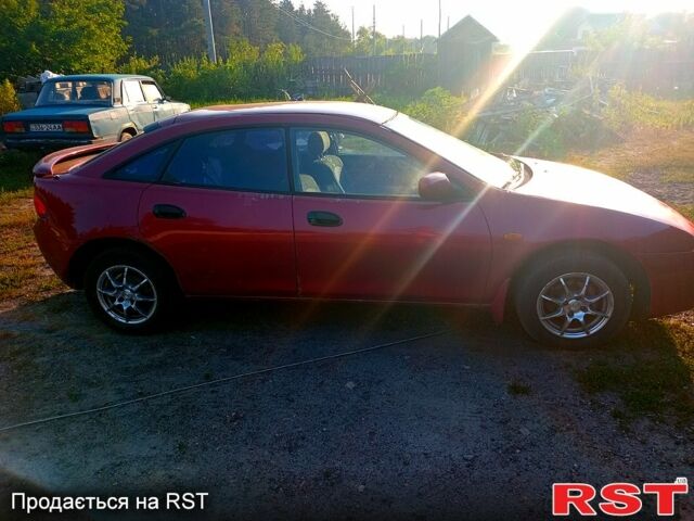 Червоний Мазда 323, об'ємом двигуна 1.5 л та пробігом 0 тис. км за 1700 $, фото 3 на Automoto.ua