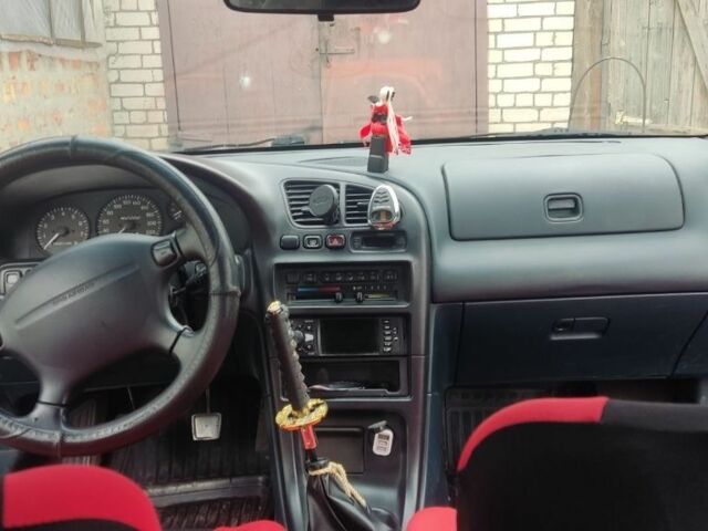 Красный Мазда 323, объемом двигателя 1.5 л и пробегом 367 тыс. км за 2400 $, фото 11 на Automoto.ua