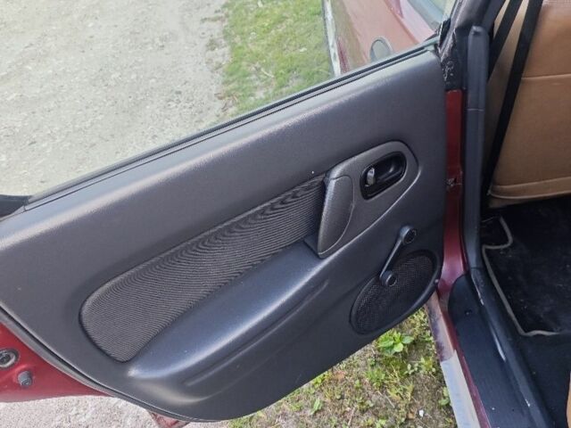 Червоний Мазда 323, об'ємом двигуна 1.5 л та пробігом 500 тис. км за 1000 $, фото 15 на Automoto.ua