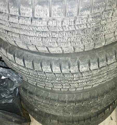 Красный Мазда 323, объемом двигателя 1.5 л и пробегом 487 тыс. км за 2250 $, фото 9 на Automoto.ua