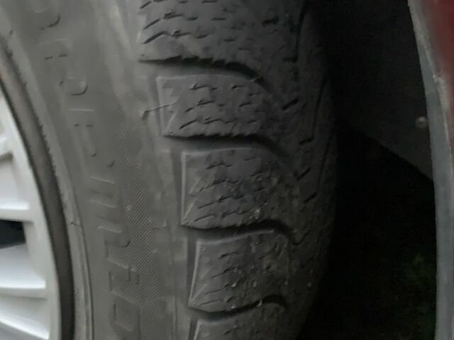 Красный Мазда 323, объемом двигателя 1.5 л и пробегом 3 тыс. км за 1700 $, фото 6 на Automoto.ua