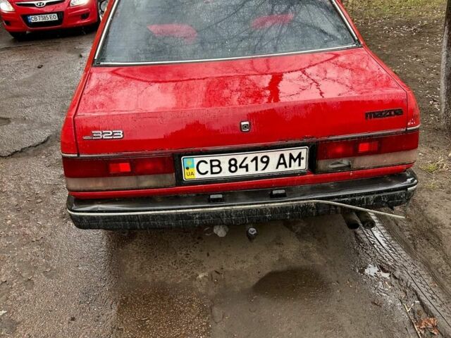 Мазда 323 1988 у Прилуках на Automoto.ua Червоний Мазда 323, об'ємом двигуна 2 л та пробігом 80 тис. км за 991 $, фото 6 на Automoto.ua