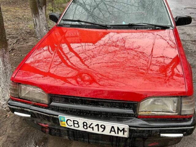 Мазда 323 1988 у Прилуках на Automoto.ua Червоний Мазда 323, об'ємом двигуна 2 л та пробігом 80 тис. км за 991 $, фото 2 на Automoto.ua