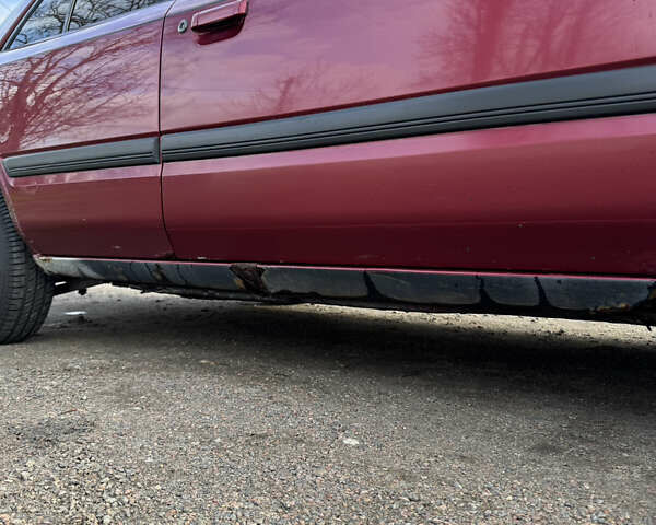 Красный Мазда 323, объемом двигателя 1.6 л и пробегом 350 тыс. км за 1200 $, фото 6 на Automoto.ua