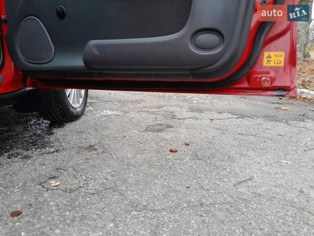 Червоний Мазда 323, об'ємом двигуна 1.49 л та пробігом 290 тис. км за 2800 $, фото 17 на Automoto.ua