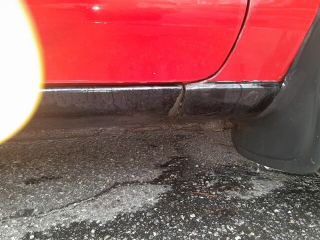 Червоний Мазда 323, об'ємом двигуна 1.5 л та пробігом 290 тис. км за 2800 $, фото 17 на Automoto.ua