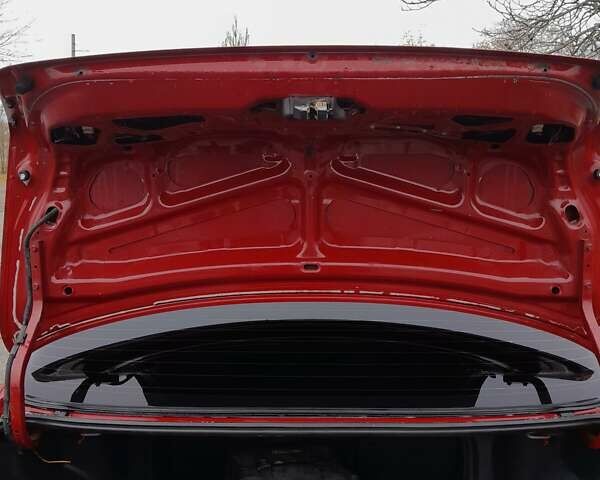 Червоний Мазда 323, об'ємом двигуна 1.49 л та пробігом 290 тис. км за 2800 $, фото 11 на Automoto.ua