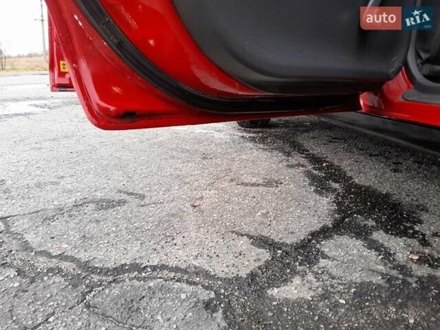 Червоний Мазда 323, об'ємом двигуна 1.49 л та пробігом 290 тис. км за 2800 $, фото 20 на Automoto.ua