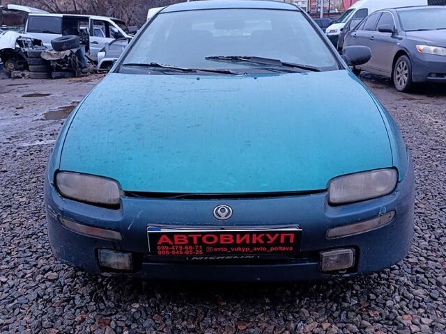 Мазда 323, объемом двигателя 1.5 л и пробегом 300 тыс. км за 699 $, фото 3 на Automoto.ua