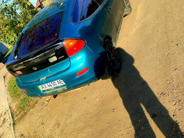 Мазда 323, объемом двигателя 2 л и пробегом 0 тыс. км за 1700 $, фото 1 на Automoto.ua