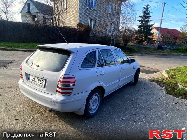 Мазда 323, объемом двигателя 1.3 л и пробегом 250 тыс. км за 2000 $, фото 1 на Automoto.ua