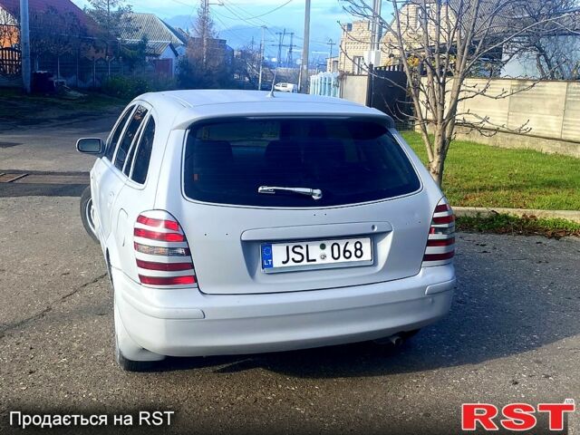 Мазда 323, объемом двигателя 1.3 л и пробегом 250 тыс. км за 2000 $, фото 2 на Automoto.ua