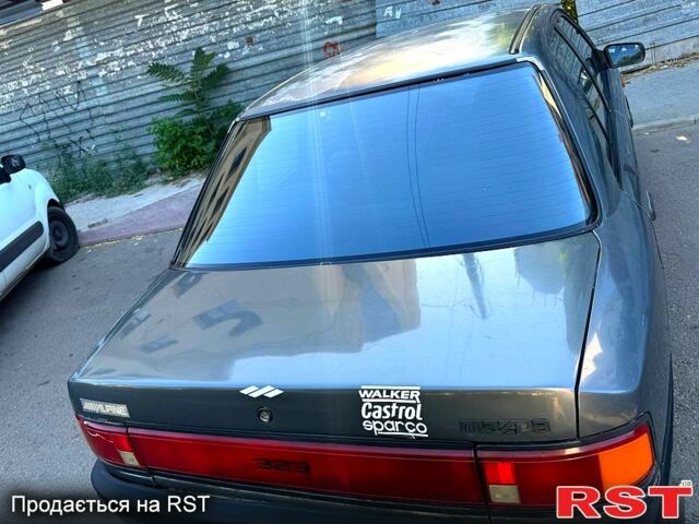 Мазда 323, объемом двигателя 1.8 л и пробегом 160 тыс. км за 1350 $, фото 1 на Automoto.ua