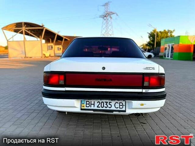 Мазда 323, объемом двигателя 1.6 л и пробегом 0 тыс. км за 800 $, фото 2 на Automoto.ua