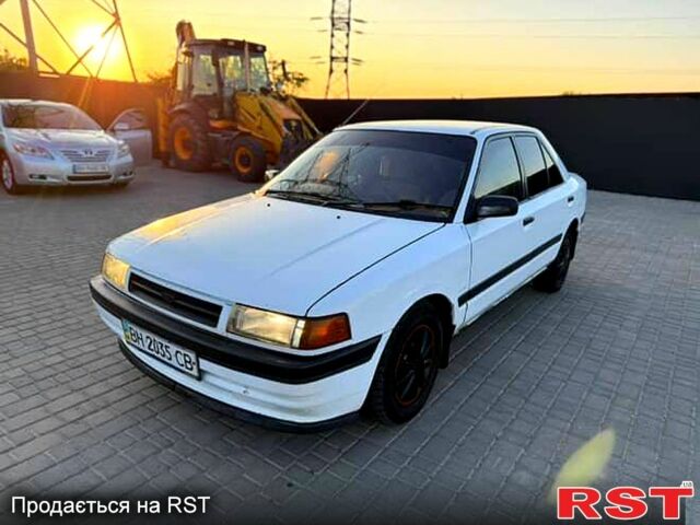 Мазда 323, объемом двигателя 1.6 л и пробегом 0 тыс. км за 800 $, фото 3 на Automoto.ua