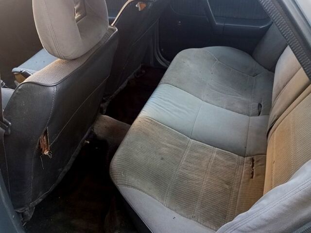 Мазда 323, об'ємом двигуна 1.6 л та пробігом 360 тис. км за 850 $, фото 3 на Automoto.ua