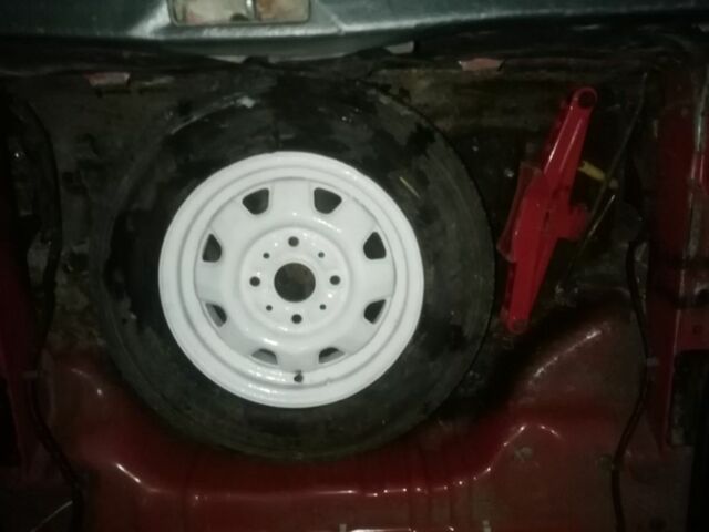 Мазда 323, об'ємом двигуна 0 л та пробігом 234 тис. км за 800 $, фото 7 на Automoto.ua